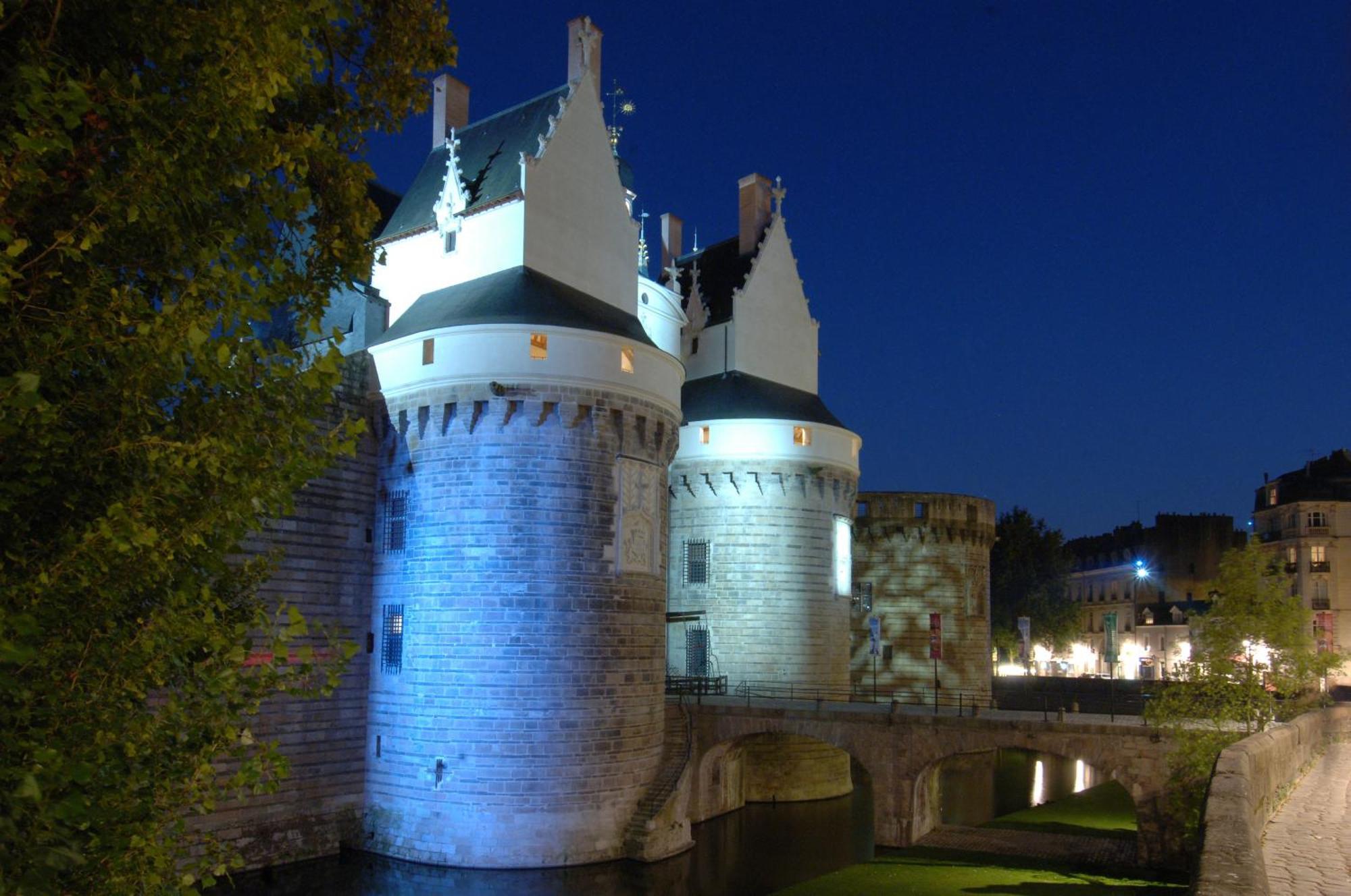 Hotel Mercure Nantes Centre Gare Exterior foto